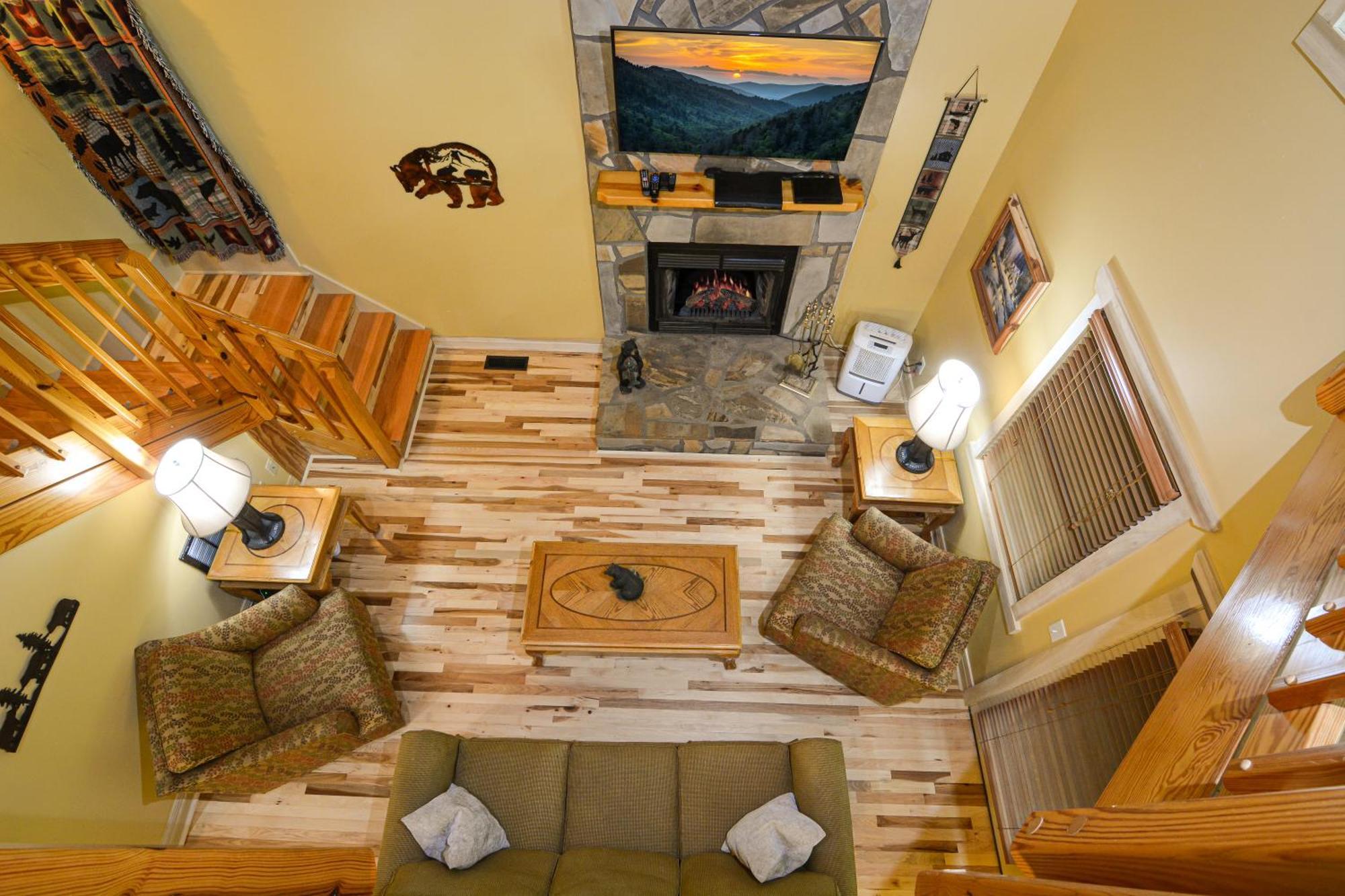 Bear Footin' On The Creek Villa Gatlinburg Room photo